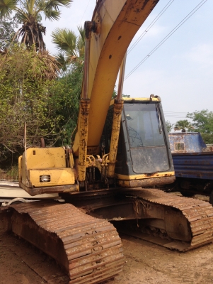 ขายรถแม็กโคร โครมัสสุ pc 200-6