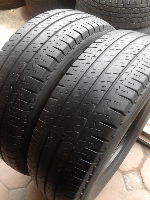 215/70R15 MICHELIN AGILIS ปี 2013 มี 2 เส้น tel.081-427-3941