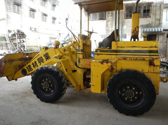 ขายรถตักล้อยางMITSUI HL707 พร้อมใช้งาน