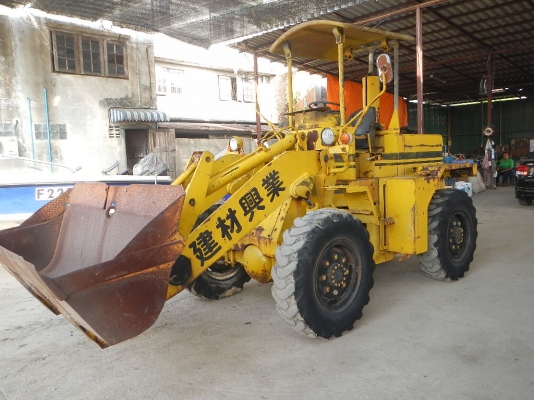 ขายรถตักล้อยางMITSUI HL707 พร้อมใช้งาน