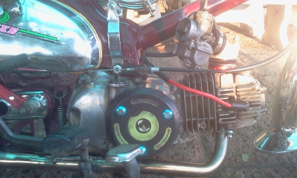 ขาย C70 เครื่องไนท์110 เครื่องเพิ่งทำมา ลูก125 เเคมซิ่ง คาบูเเดช(แท้) ท่อโอเวอร์ใหม่ ล้อขึ้นใหม่ โช้คหลังใหม่ ที่เหลือตามรูป ราคาถูกจัยวัยโจ๋ 9500 บาทไทย (ไม่ ท.บ.) ขาย C70 เครื่องไนท์110 เครื่องเพิ่งทำมา ลูก125 เเคมซิ่ง คาบูเเดช(แท้) ท่อโอเวอร์ใหม่ ล้อขึ้นใหม่ โช้คหลังใหม่ ที่เหลือตามรูป ราคาถูกจัยวัยโจ๋ 9500 บาทไทย (ไม่ ท.บ.)