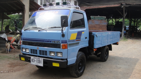 ISUZU NKR กะบะบรรทุก4ล้อ เครื่อง4JB1(88แรง)เพาเวอร์ ยางดี คัสฃีสวย สภาพพร้อมใช้ ราคาถูก