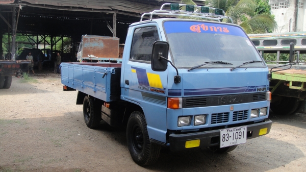 ISUZU NKR กะบะบรรทุก4ล้อ เครื่อง4JB1(88แรง)เพาเวอร์ ยางดี คัสฃีสวย สภาพพร้อมใช้ ราคาถูก