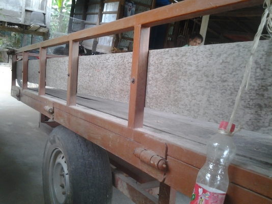 ขายตามสภาพเทเลอร์ยาว3เมตรกวาง1.60ซ.มติดกับรถไถ45แรงคูโบต้าเฟื่องท้ายรถยนต์