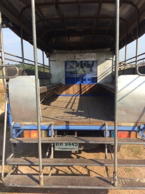 ISUZU4ล้อ รถเมล์ (ป้ายเล็ก) ไม่ติดเวลา เครื่อง100 แรง พวงมาลัยพาว์เวอร์ กระจกไฟฟ้า เครื่องดี ยางดี ครัทซีสวย ขาย 340,000 บาท (ศุภากร081-4252943)