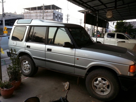 ขายLAND ROVER Discoveryปี97เครือ่งV6แก๊สพร้อมขาย189000สนใจ0853647170