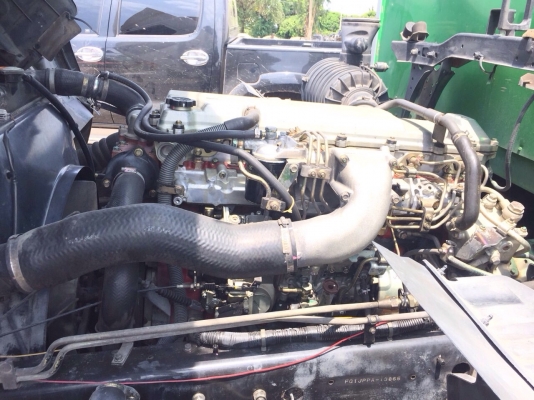 ขายหกล้อใหญ่ตู้ 10 บานเครื่องดี เกียร์ดี