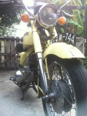 ขาย k125 mark3 ทะเบียนโอน สีสวย เครื่งฟิต cdiแล้ว ขาย22000 ราคานี้มาก่อนได้ก่อน