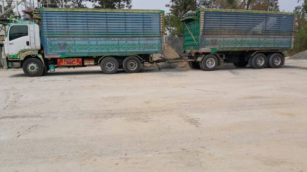 ขายรถพ่วง 22 ล้อ แม่-ลูก กระบะเนียมคอกเกษตรดั้ม อู่.ส สมบัติ ISUZU 360 ปี.54-55 สภาพสวย วิ้งแค่ 370000 กว่าๆ ราคา.2850000 สนใจนัดดูรถได้