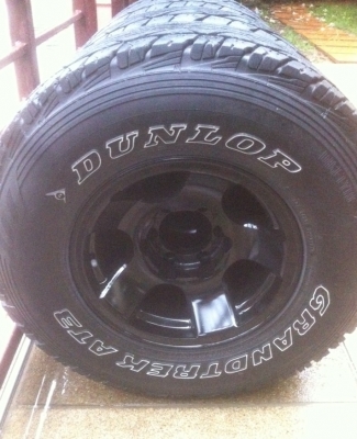 ล้อ15แนว off road พร้อมยาง Dunlop 31