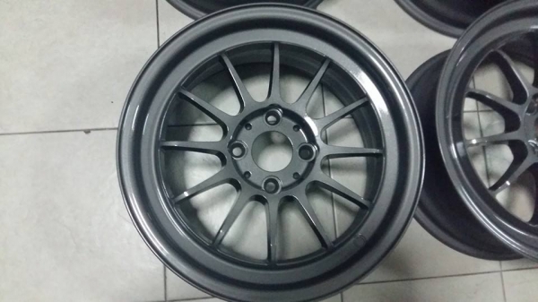 ขายล้อแม็กมือ2 apex wheel racingtek c64 15" สนใจติดต่อเล็กคลองสามครับ 081-3747940