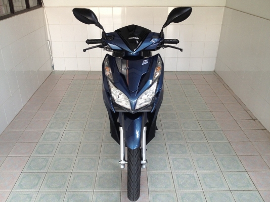 Click125i โฉมล่าสุด ลายใหม่ ตัวTOP ล้อแม็ก วิ่ง5000 รถ6เดือน (ของแถม 4 รายการ)