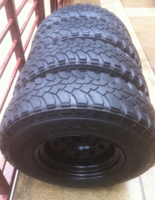 ล้อกระทะผ่า16 กว้าง8 off-30 พร้อมยางเกรดสูง Mud Bridgestone 235 85 16 ดอกหนาๆ