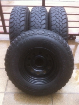 ล้อกระทะผ่า16 กว้าง8 off-30 พร้อมยางเกรดสูง Mud Bridgestone 235 85 16 ดอกหนาๆ