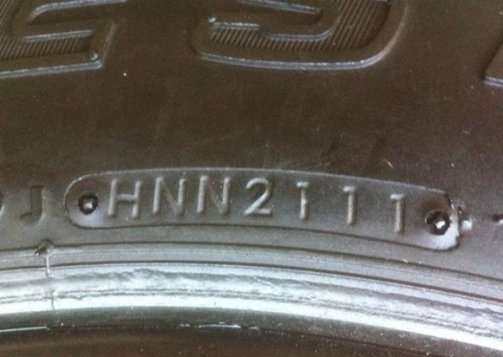 ล้อกระทะผ่า16 กว้าง8 off-30 พร้อมยางเกรดสูง Mud Bridgestone 235 85 16 ดอกหนาๆ