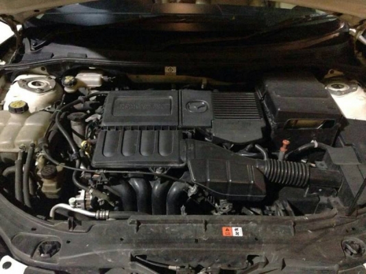 Mazda3  4ประตู  ปี09   เครื่อง1.6  ออโต้  พวงมาลัยมัลดิ