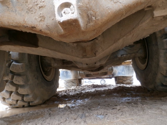 ARTICULATED DUMPER  HM400-1 #**** ปี2003 12354ชม. หากรอของได้ 30-45 วัน ติดต่อมาได้เลยครับ