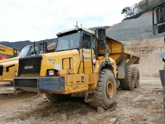 ARTICULATED DUMPER  HM400-1 #**** ปี2003 12354ชม. หากรอของได้ 30-45 วัน ติดต่อมาได้เลยครับ