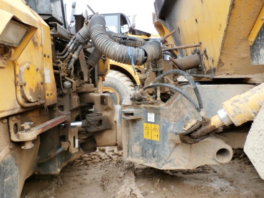 ARTICULATED DUMPER  HM400-1 #**** ปี2003 12354ชม. หากรอของได้ 30-45 วัน ติดต่อมาได้เลยครับ