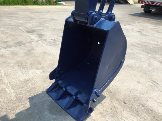 รถขุด KOMATSU PC60-6 มือสอง นำเข้าเอง จากญี่ปุ่นแท้ๆ