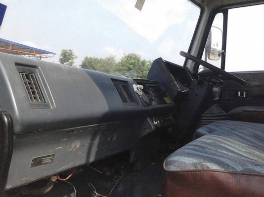 ขายร็อกกี้ ใหญ่ นางฟ้าแท้ โค๊ต ตัว R 240 แท้ 2 เพลาดั้ม คัสซีสวยมาก ขายร็อกกี้ ใหญ่ นางฟ้าแท้ โค๊ต ตัว R 240 แท้ 2 เพลาดั้ม คัสซีสวยมาก