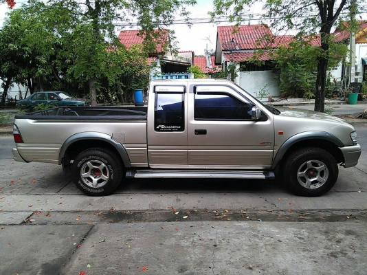 Isuzu Dragon Eye cab SLX 2800Tubo ปี 2000 ราคาถูกด่วนๆ