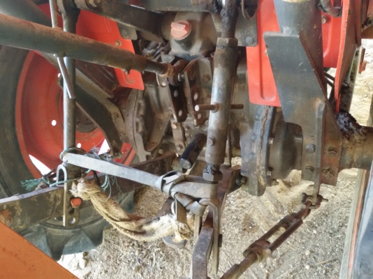 ปัญญาแทรคเตอร์..จัดมาให้ครับ ด่วน!!!คูโบต้า L3608 ใบมีดคานล่าง ทำงาน580ชม. รถไร่ ส่งอ.เมือง จ.กำแพงเพชร