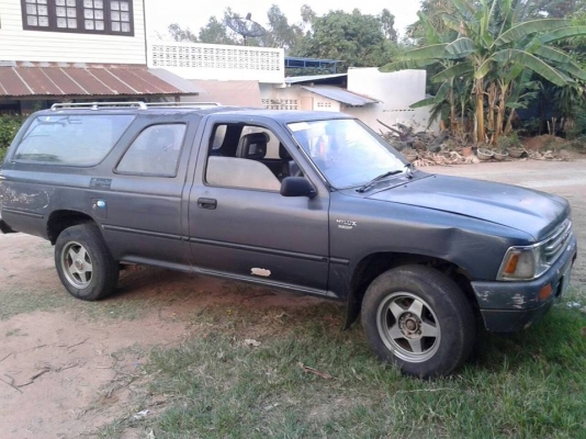 ขายรถยนต์ toyota ไมตี้แวน4ที่นั้ง พ.เพาเวอร์ แอร์เย็น แชชซีสวยเครื่องดี สภาพใช้งานได้เลย เอกสารเล่มทะเบียนพร้อมโอน ช่วงล่างดี ภายในสวย