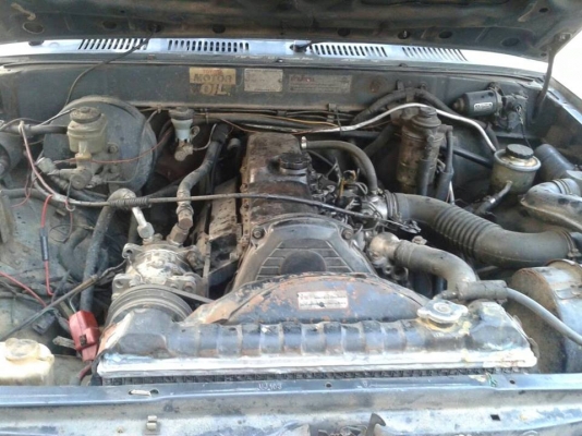 ขายรถยนต์ toyota ไมตี้แวน4ที่นั้ง พ.เพาเวอร์ แอร์เย็น แชชซีสวยเครื่องดี สภาพใช้งานได้เลย เอกสารเล่มทะเบียนพร้อมโอน ช่วงล่างดี ภายในสวย