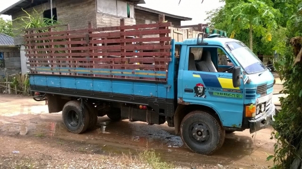 ขาย 6 ล้อ KS เครื่อง 4BB1 ฝาดำ 100 แรงม้า คัสซีใช้ได้ ยาง 8.25/16 ทะเบียนพร้อมโอน ราคาต่อรองได้