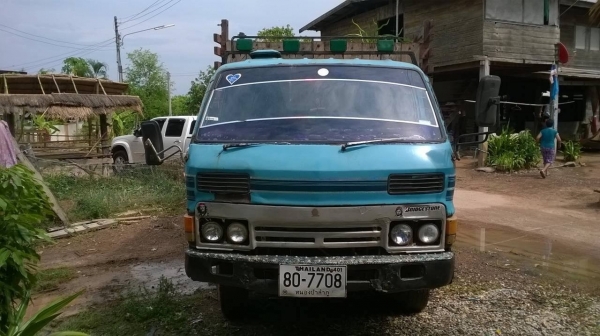 ขาย 6 ล้อ KS เครื่อง 4BB1 ฝาดำ 100 แรงม้า คัสซีใช้ได้ ยาง 8.25/16 ทะเบียนพร้อมโอน ราคาต่อรองได้