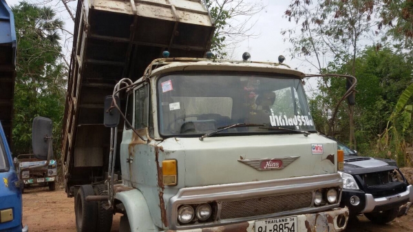 ลดราคา (260,000)) ฮีโน่ KL-300  ดั้ม สภาพพร้อมใช้งาน ภาษีเต็มเล่มพร้อมโอน