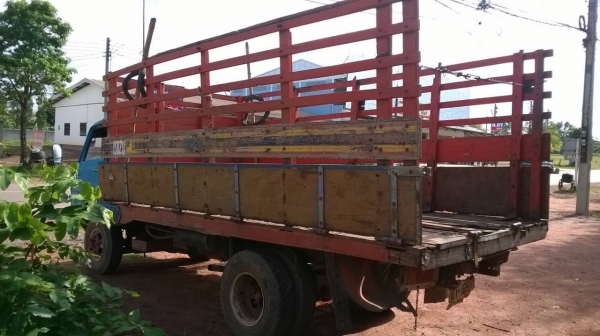 ขาย 6 ล้อราคาถูก ISUZU เครื่อง 4BB1 100 แรงม้า คัสซีใช้ได้ แต่งเกียร์สั้น ทะเบียนเต็มพร้อมโอน ราคาต่อรองได้