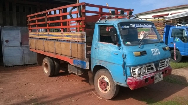 ขาย 6 ล้อราคาถูก ISUZU เครื่อง 4BB1 100 แรงม้า คัสซีใช้ได้ แต่งเกียร์สั้น ทะเบียนเต็มพร้อมโอน ราคาต่อรองได้