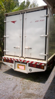 ขายรถบรรทุก 6 ล้อตู้แห้ง HINO FC9J 145 แรงม้าปี 2556 ราคา 330000