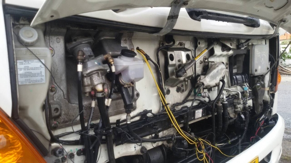 HINO.เมกก้า10ล้อ7,50เมตร.ครัชซีสวยมาก.เครื่องJO8C.ตู้เย็น-30.ทำงานปกติมีลิฟต์ท้ายสภาพสวยพร้อมใช้..