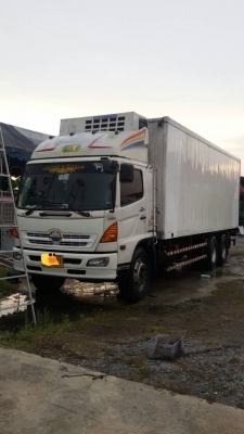 HINO.เมกก้า10ล้อ7,50เมตร.ครัชซีสวยมาก.เครื่องJO8C.ตู้เย็น-30.ทำงานปกติมีลิฟต์ท้ายสภาพสวยพร้อมใช้..