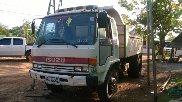 ขาย 6 ล้อดั้ม ยาง 900 คัสซีสวยตลอดเส้น เครื่อง EH700 168 แรงม้า เกียร์ HO เบรคทิฟฟี่ พาวเวอร์ ทะเบียนพร้อมโอน