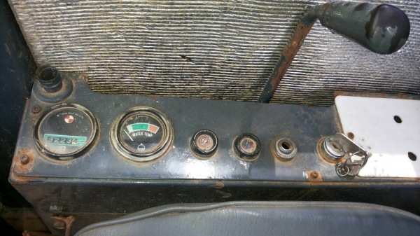 รถแบคโฮ KOMATSU  PC 120 - 2      สนใจติดต่อ  081 - 6079515