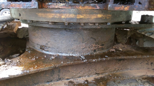 รถแบคโฮ KOMATSU  PC 120 - 2      สนใจติดต่อ  081 - 6079515