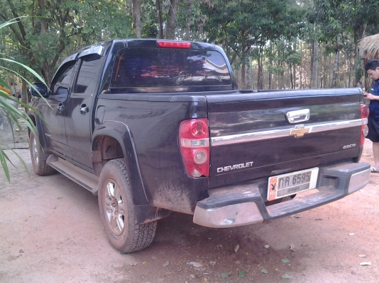 CHEVLORET COROLADO 2.5 4DOOR ตัวสูงครับ รถสวยพร้อมใช้
