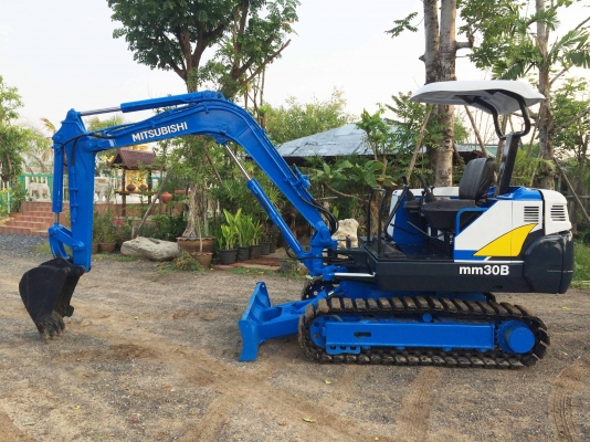 ขายรถแบคโฮ MITSUBISHI MM30B สภาพสวย มี VDO ทดลองขับให้ดู รถนำเข้าจากญี่ปุ่น ติดต่อ 086-775-7900, 086-324-1992