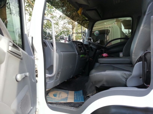 รถอีซูซุ 6 ล้อดั้ม FRR  210 แรงม้า. ปี 54  ( ปลายปี. )   ( รถวิ่ง 6x,xxx กม. )     สนใจติดต่อ   081 - 6079515       (  จัดไฟแนนซ์. ได้ !!  )