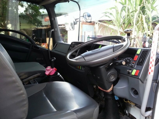 รถอีซูซุ 6 ล้อดั้ม FRR  210 แรงม้า. ปี 54  ( ปลายปี. )   ( รถวิ่ง 6x,xxx กม. )     สนใจติดต่อ   081 - 6079515       (  จัดไฟแนนซ์. ได้ !!  )