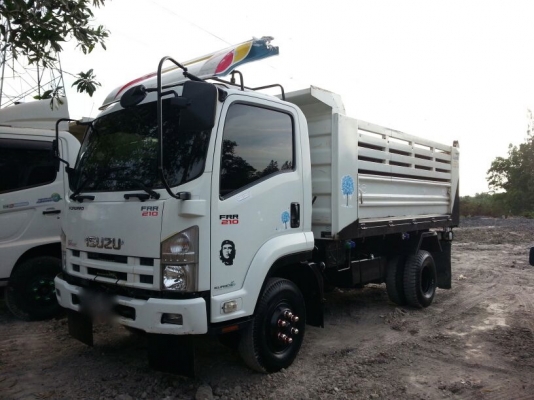 รถอีซูซุ 6 ล้อดั้ม FRR  210 แรงม้า. ปี 54  ( ปลายปี. )   ( รถวิ่ง 6x,xxx กม. )     สนใจติดต่อ   081 - 6079515       (  จัดไฟแนนซ์. ได้ !!  )