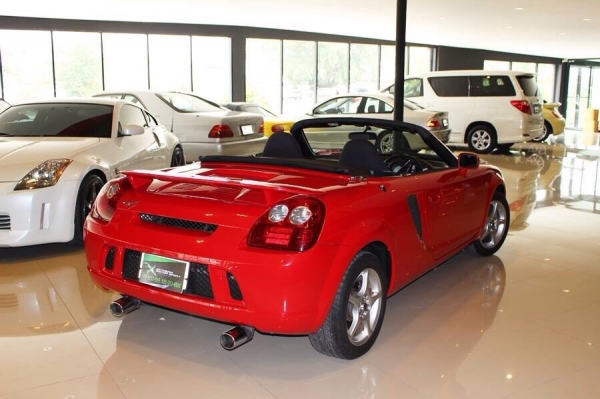 ขาย TOYOTA MR S ไมเนอร์เชน เกียร์ธรรมดา 6 สปีด ตัวสุดท้าย สีแดงเดิมๆ หลังคาผ้าใบสมบูรณ์ ท่อคู่ TTE แท้จากนอก รถดูแลเซอร์วิทย์โดย Extream Motor Sport พร้อมรับประกันหลังการขายเซอร์วิทย์ฟรีทุกกรณี 3 เดือน ราคา 899,000