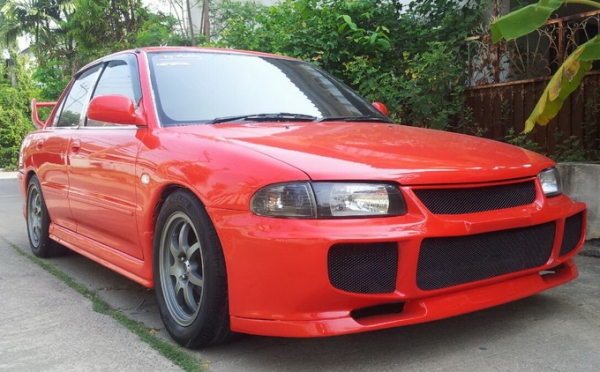 ขาย E-CAR  1.5 M/T แดงสด แต่ง อีโว 3