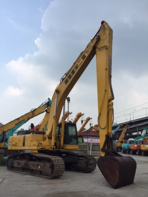 มาถึงแล้ว รถขุดขนาด 40 ตัน KOMATSU PC400LC-6