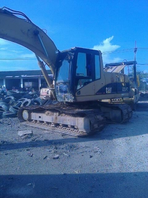 ขายรถแบคโฮ CAT 320 C เอกสารเล่มทะเบียน 17000 กับ 20000 ชั่วโมง 2 คันราคารวม 2000000