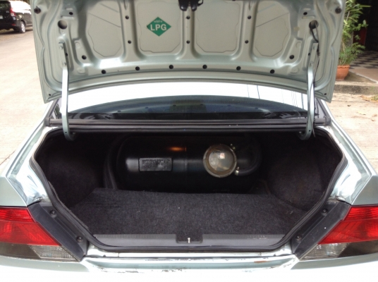 ขาดทุนยับครับคันนี้ Lancerปี2002 ขาดทุนยับครับคันนี้ Lancerปี2002